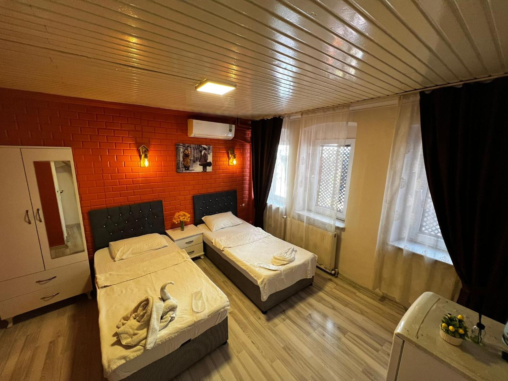Taksim Bricktown Suite Стамбул Экстерьер фото