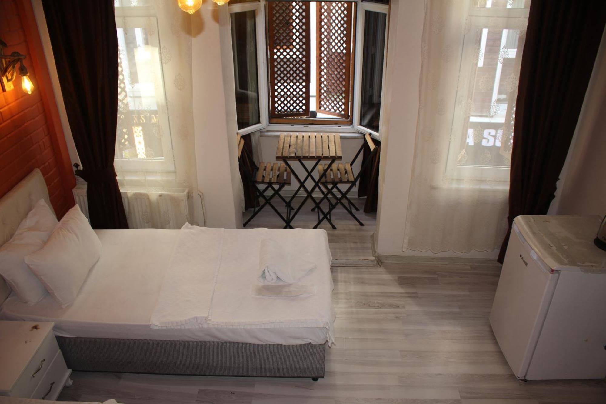 Taksim Bricktown Suite Стамбул Экстерьер фото